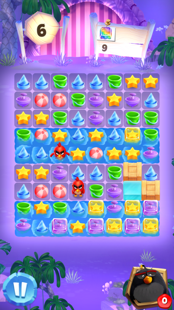 Image of Angry Birds Match Level with Water and Red Birds