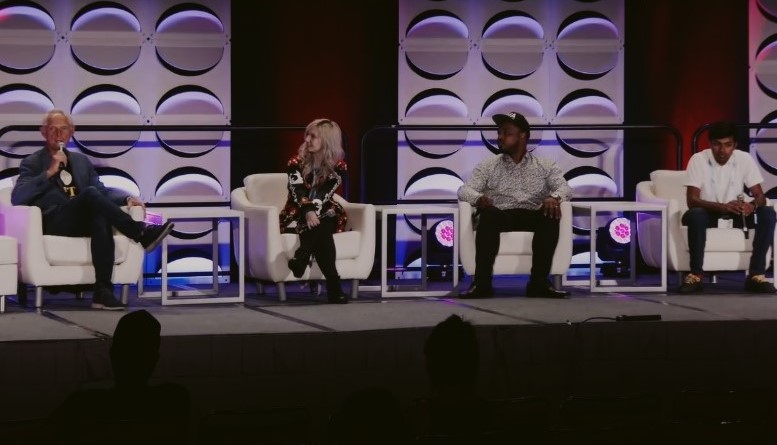 Speaker Panel at NFT Expoverse Los Angeles in Decentraland
